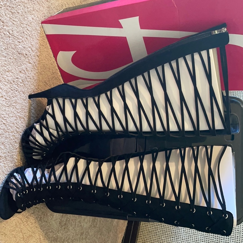 SUEDE TALL GLADIATOR SANDAL - WIDE WIDTH WIDE CALF